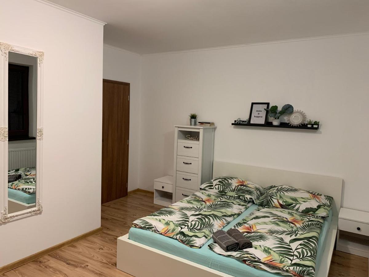 Apartmany Zeleny Dom Podhájska エクステリア 写真